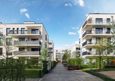 8 raisons de confier la gestion de l’immeuble aux copropriétaires.